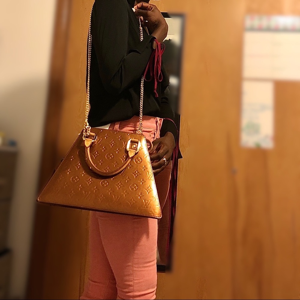 UNIQUE Louis Vuitton Forsyth GM Trapezoid Bag - Picture 15 of 16